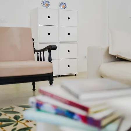 Daire Eclectic Design Meets Puglia San Vito dei Normanni