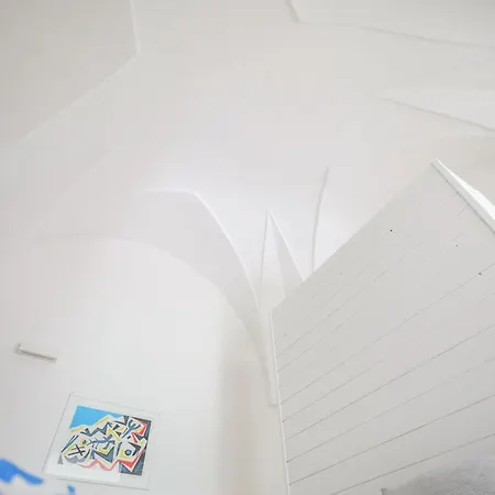 Eclectic Design Meets Puglia *