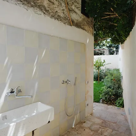 Eclectic Design Meets Puglia דירה סן ויטו דיי נורמני